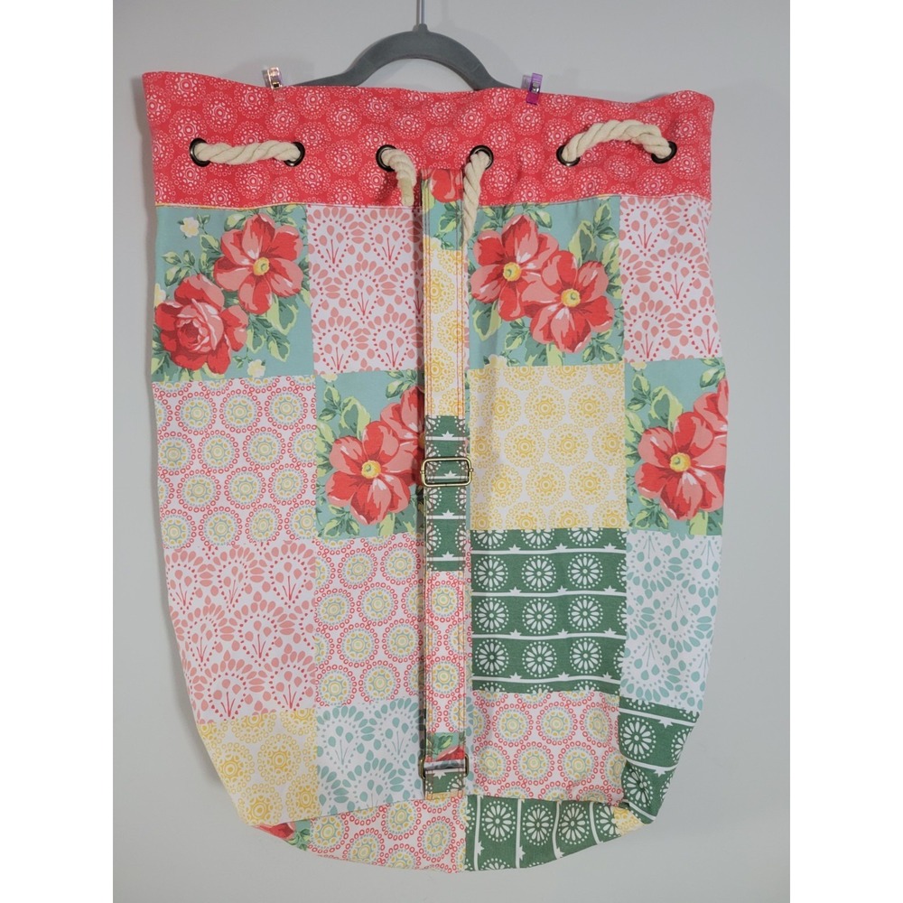 The Pioneer Woman  Floral Patchwork Drawstring Laundry  Bag Adjustable Strap‎